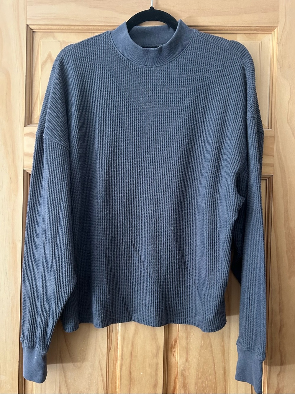 A&F Waffle High Neck Cozy and super soft Knit Oversized Longsleeve. Size XXS